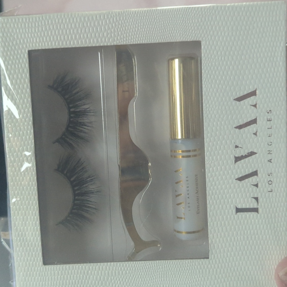 Lashes